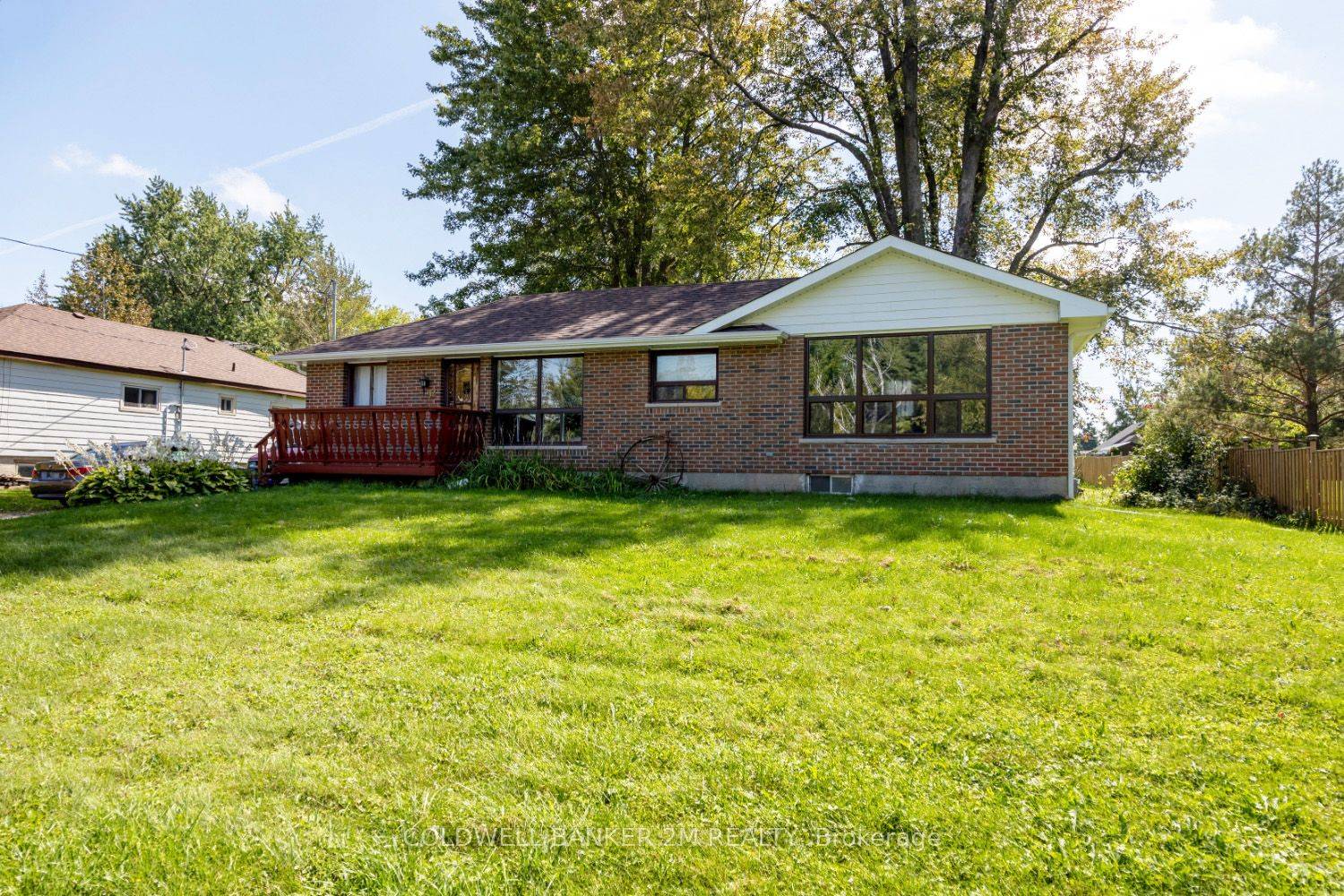 Scugog, ON L0B 1E0,92 Centre ST