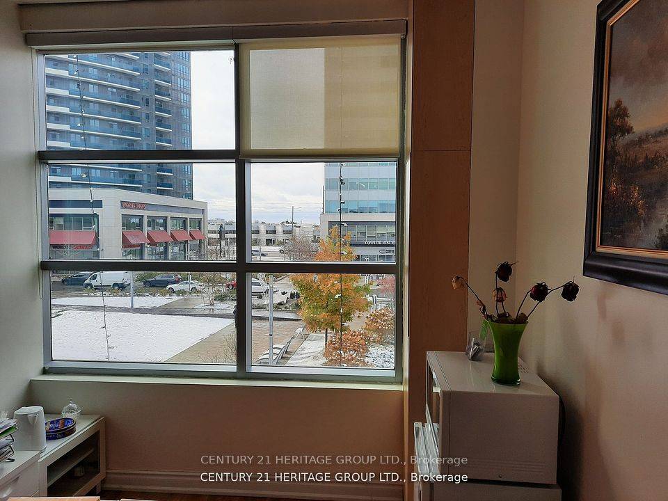 Markham, ON L3T 0C7,7181 Yonge ST #274