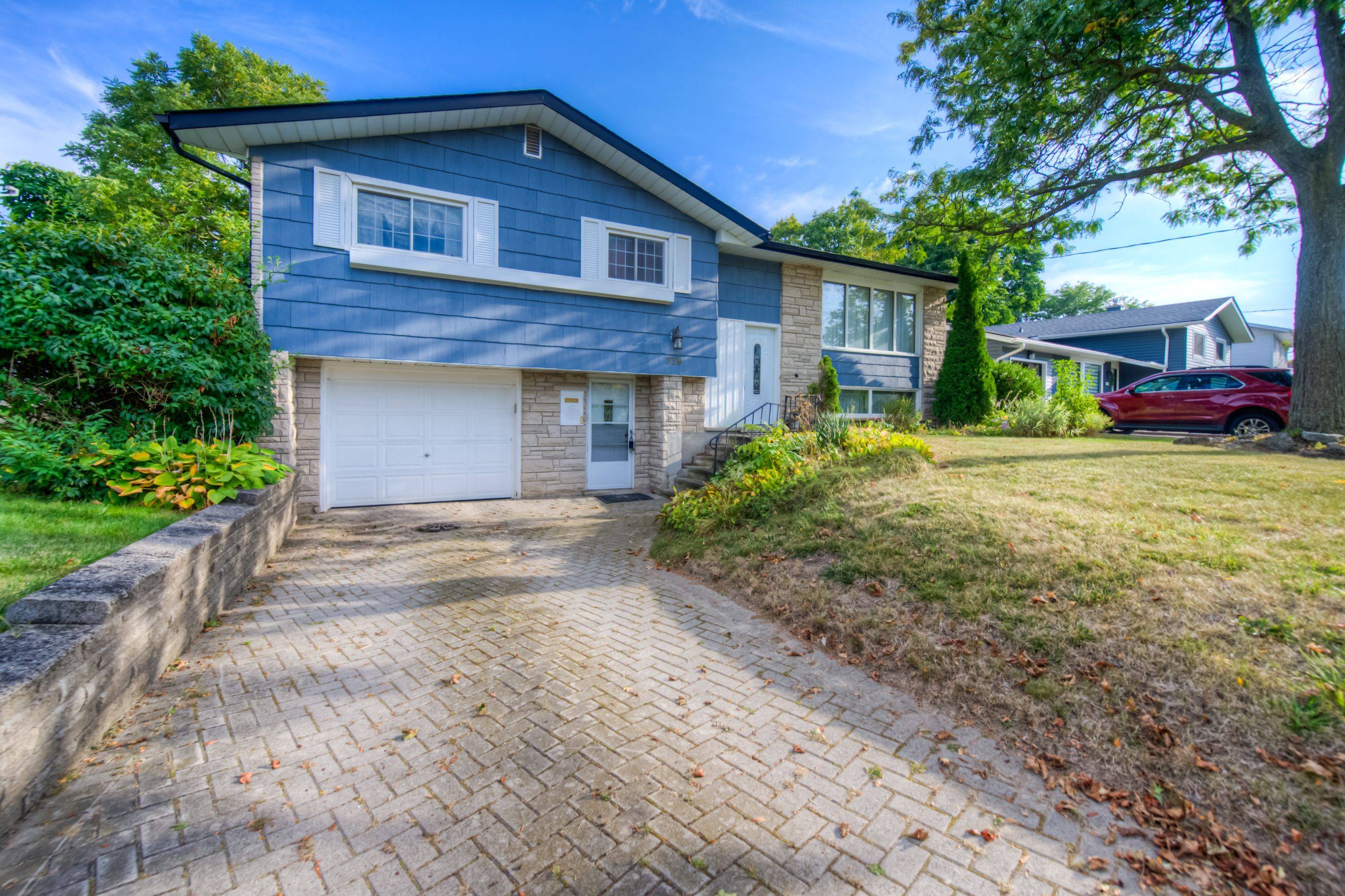 Kitchener, ON N2M 4K1,359 Greenbrook DR