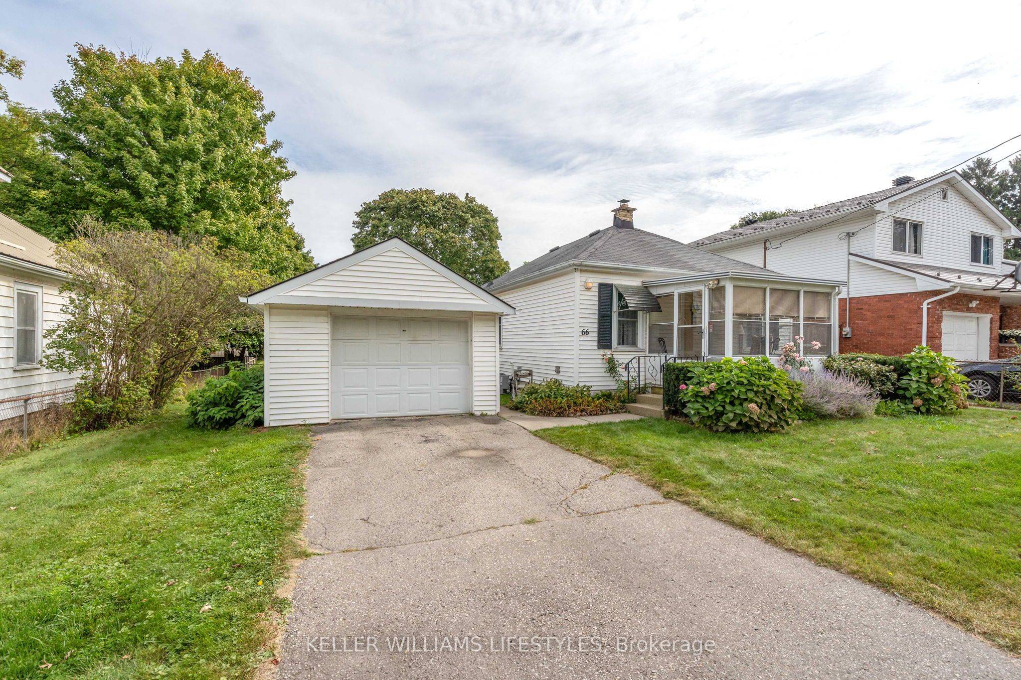 London, ON N5Y 1T6,66 Boullee ST