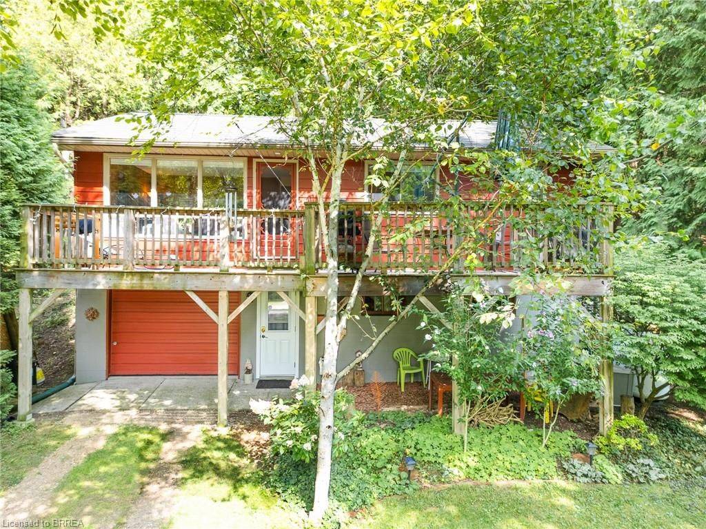 Ashfield-colborne-wawanosh, ON N2Z 2X3,86682 Hillsview TER