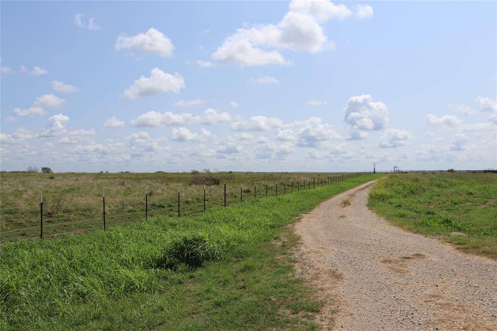 Henrietta, TX 76365,504 Lee Loop