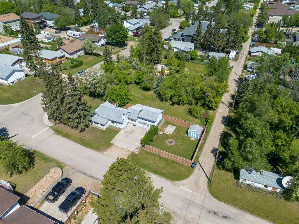 Sylvan Lake, AB T4S 1L4,4605 48 ST