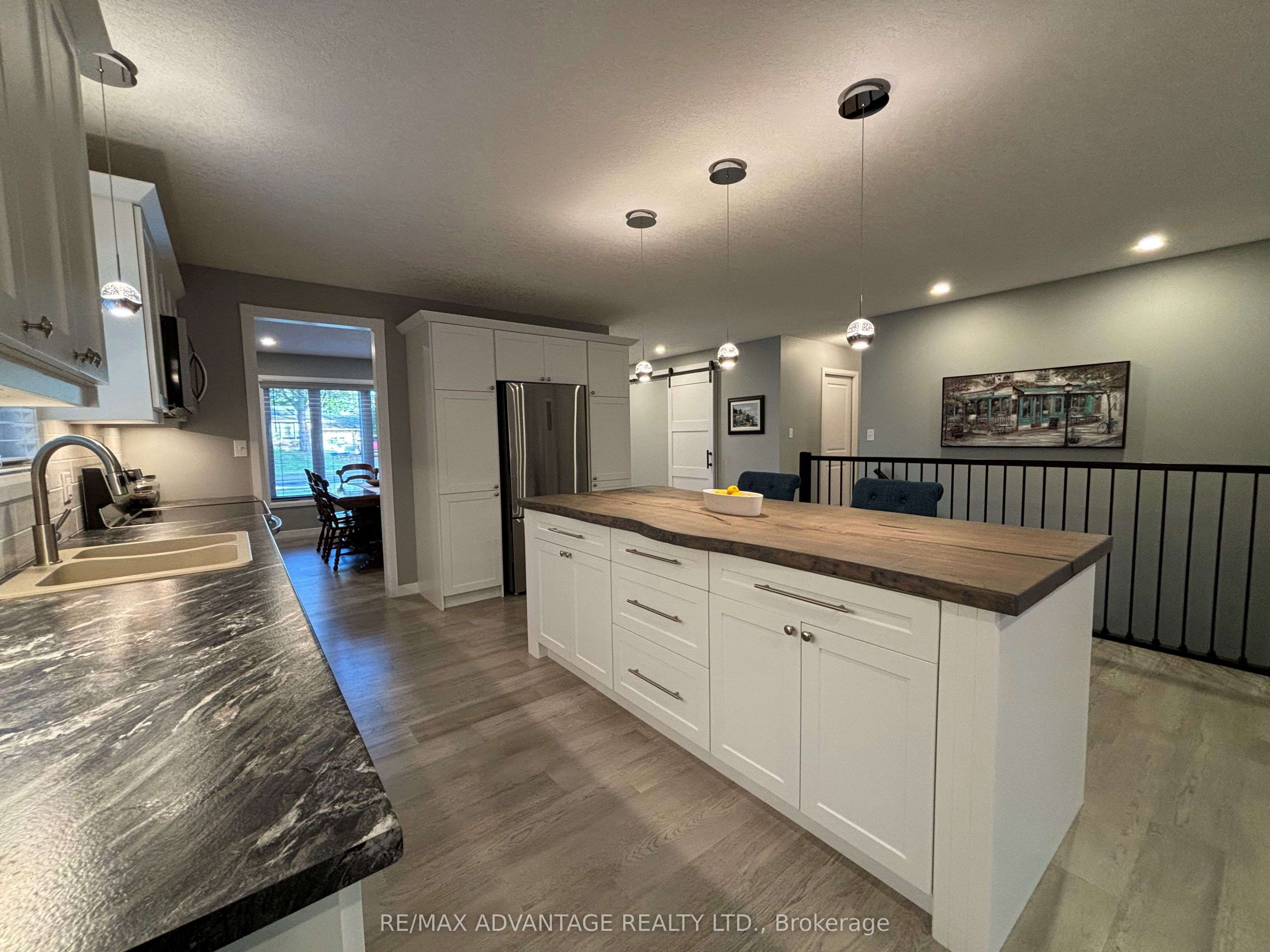 Sault Ste Marie, ON P6A 5T6,2151 Queen ST E