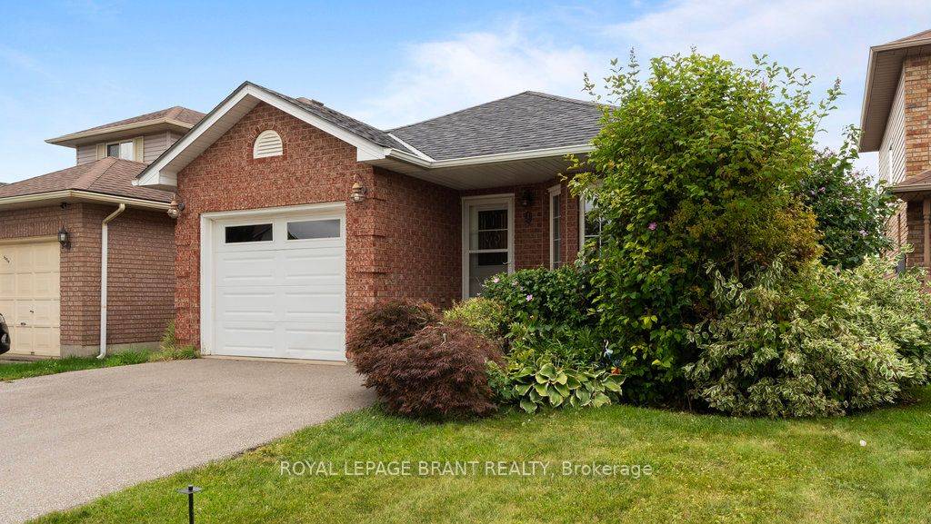 Brantford, ON N3P 2A9,9 Anastasia CRES