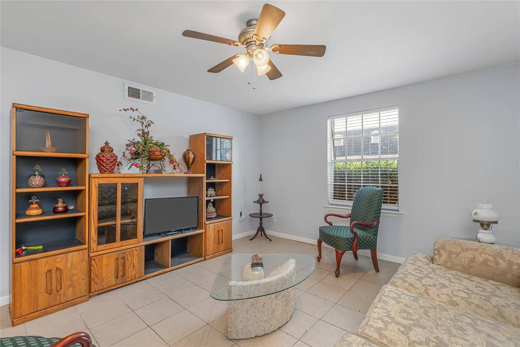 Shreveport, LA 71104,3730 Fairfield Avenue #145