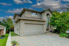 Kitchener, ON N2N 3G8,58 West Acres CRES