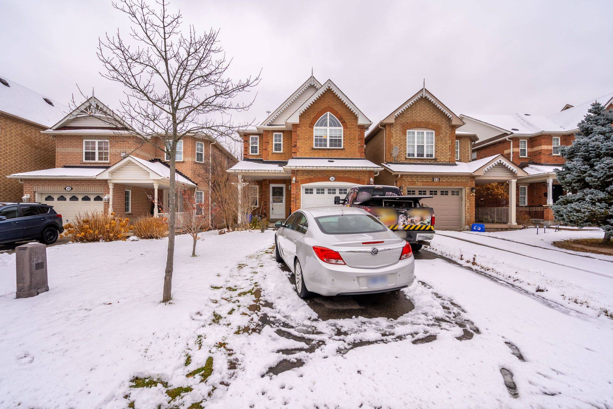 Richmond Hill, ON L4E 3W2,50 English Oak DR