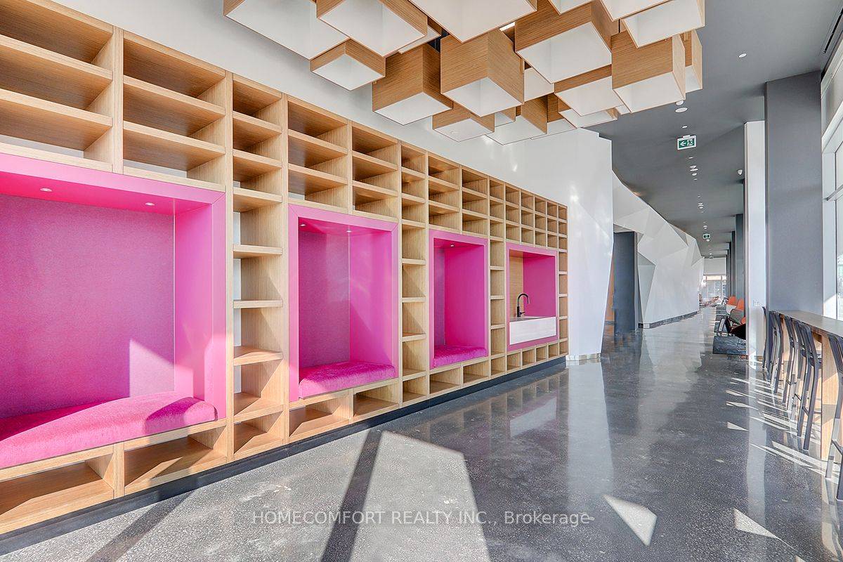 Markham, ON L6G 0G9,10 Rouge Valley DR W #509