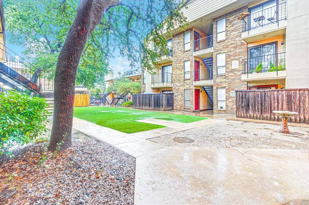 Dallas, TX 75206,1810 N Garrett Avenue #104