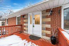 Toronto W06, ON M8W 1J1,2 Dominion RD