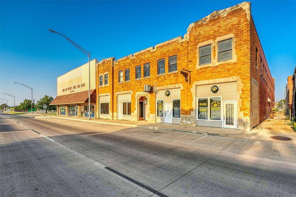 Altus, OK 73521,113 S Main Street