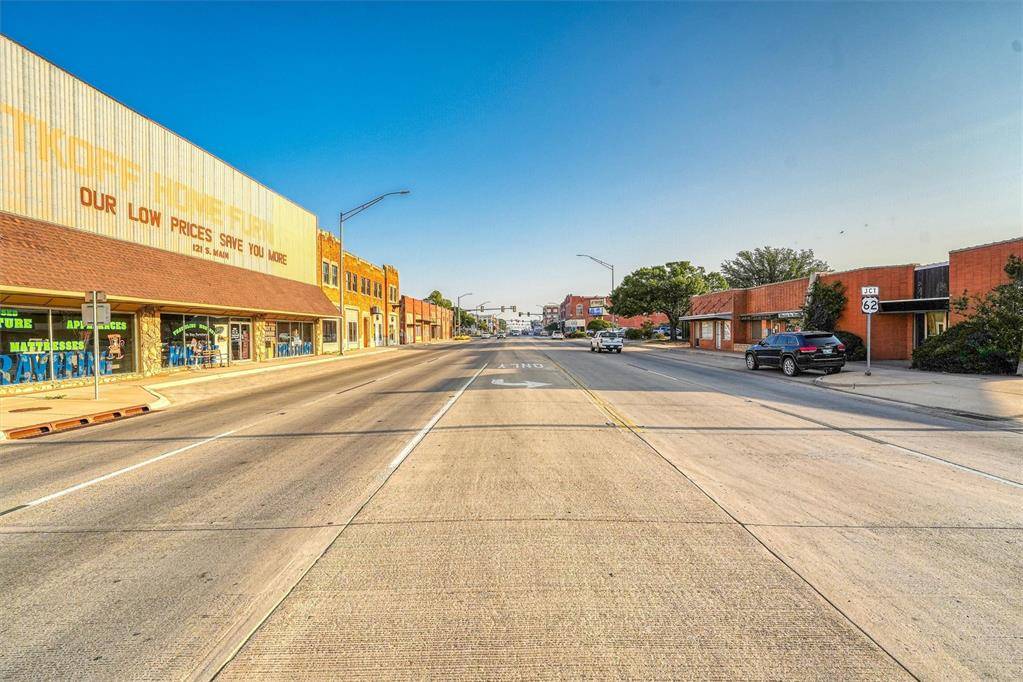 Altus, OK 73521,113 S Main Street