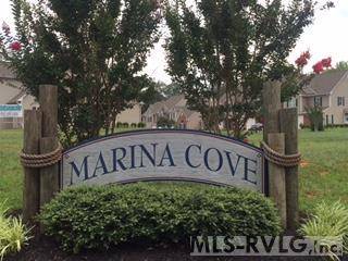 Clarksville, VA 23927,102 Marina Cove