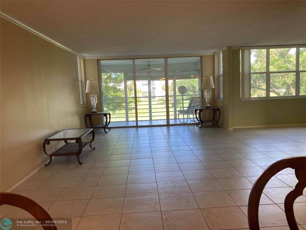 Pompano Beach, FL 33069,805 Cypress Blvd  #309