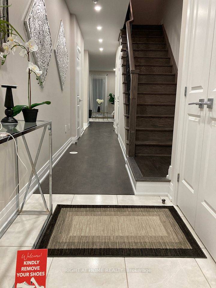 Markham, ON L3T 0G1,57 Harold Lawrie LN