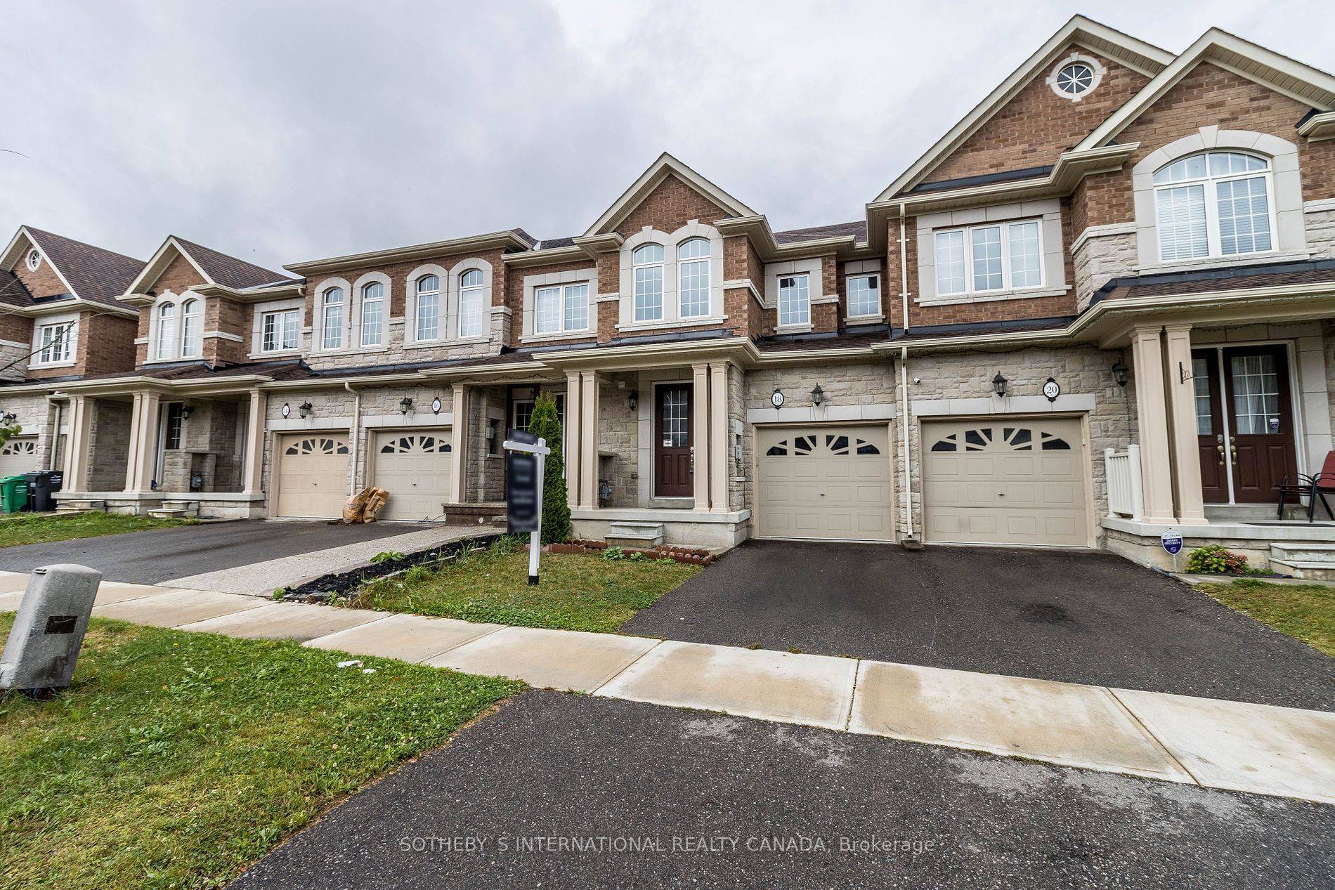 Brampton, ON L7A 0B2,18 Rangemore RD