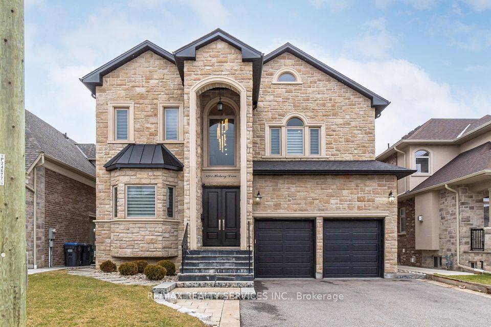 Mississauga, ON L4W 1L3,4201 Hickory DR