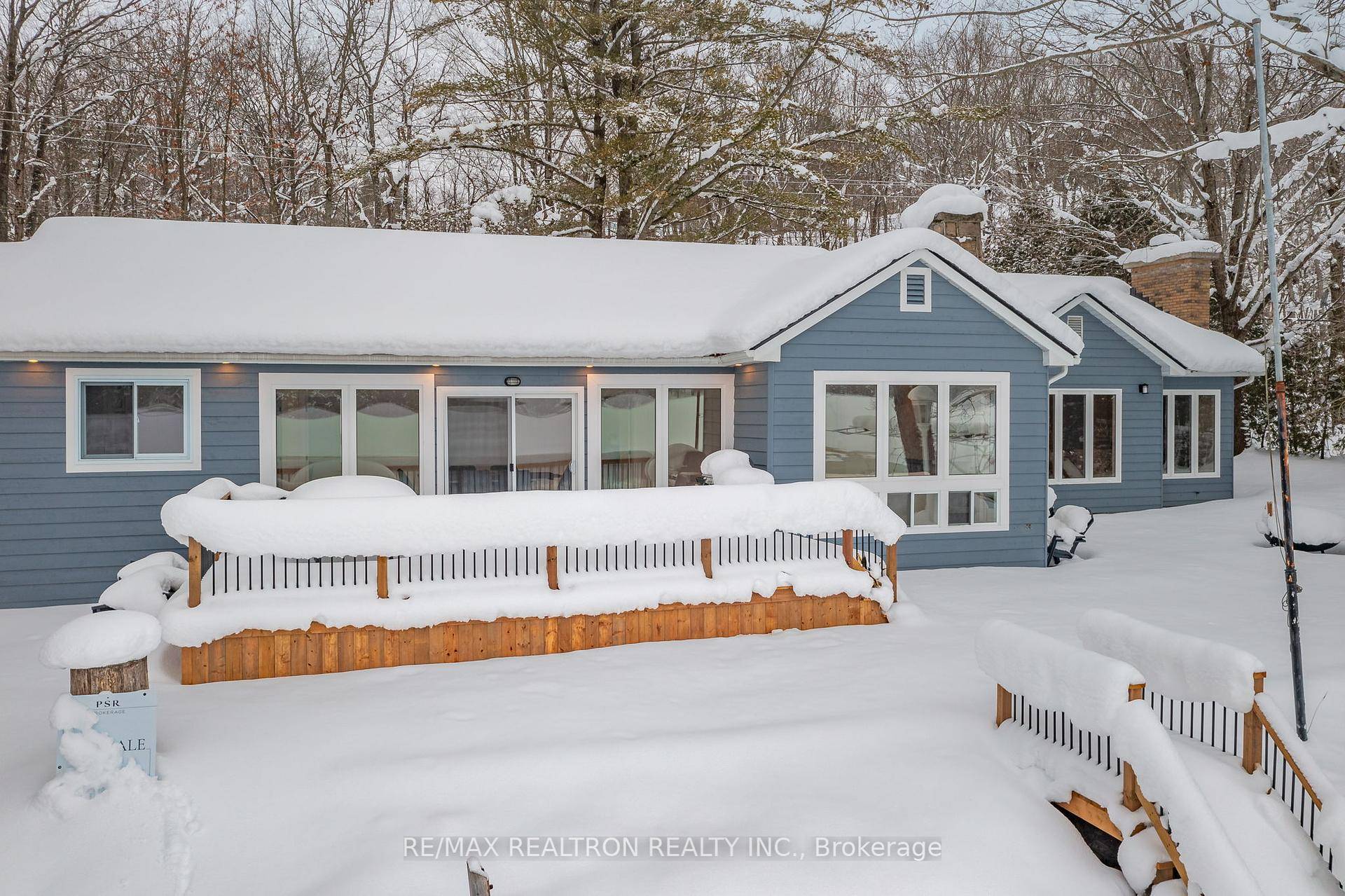 Gravenhurst, ON P1P 1R2,1073 Shady LN