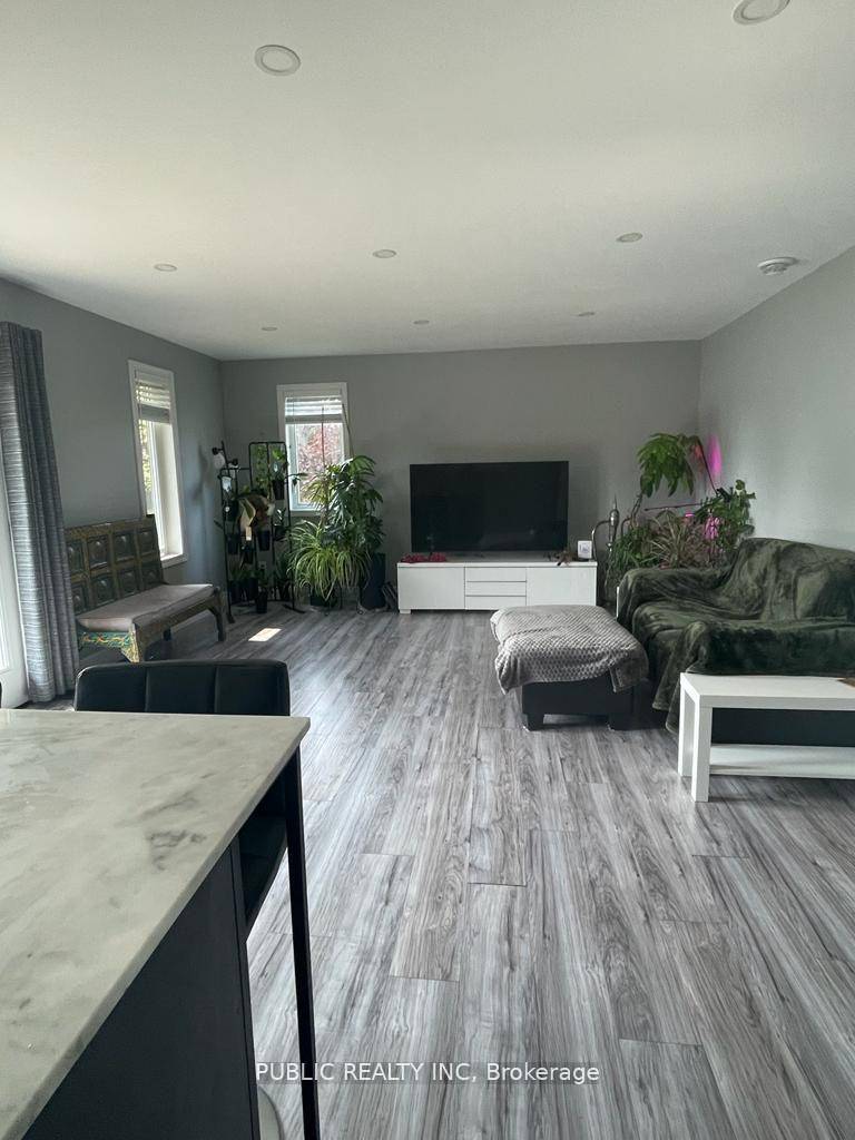 Kitchener, ON N2P 2G8,31 Limerick (Apartment) DR N