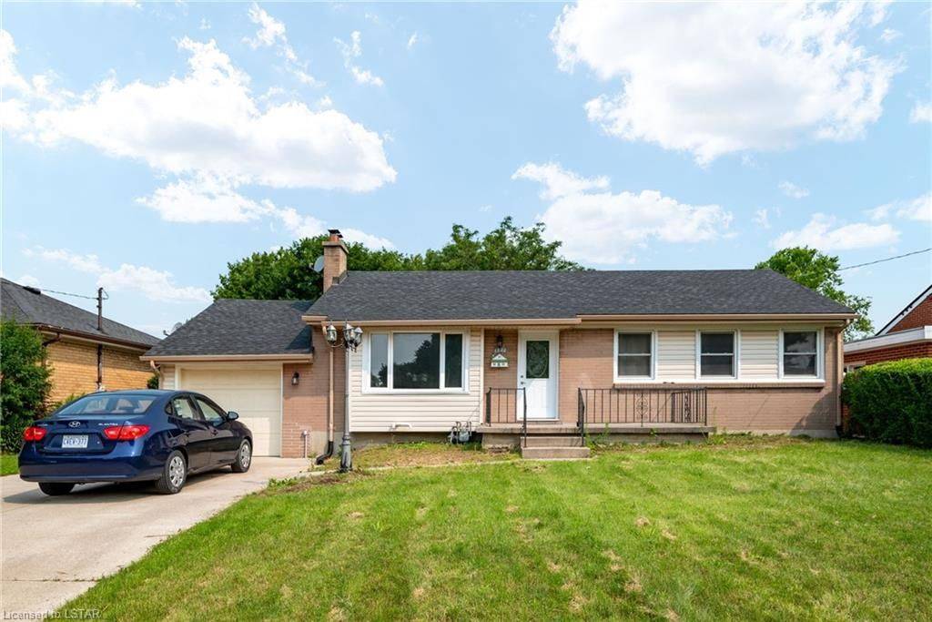 London East, ON N5Y 4N1,1222 HILLCREST AVE
