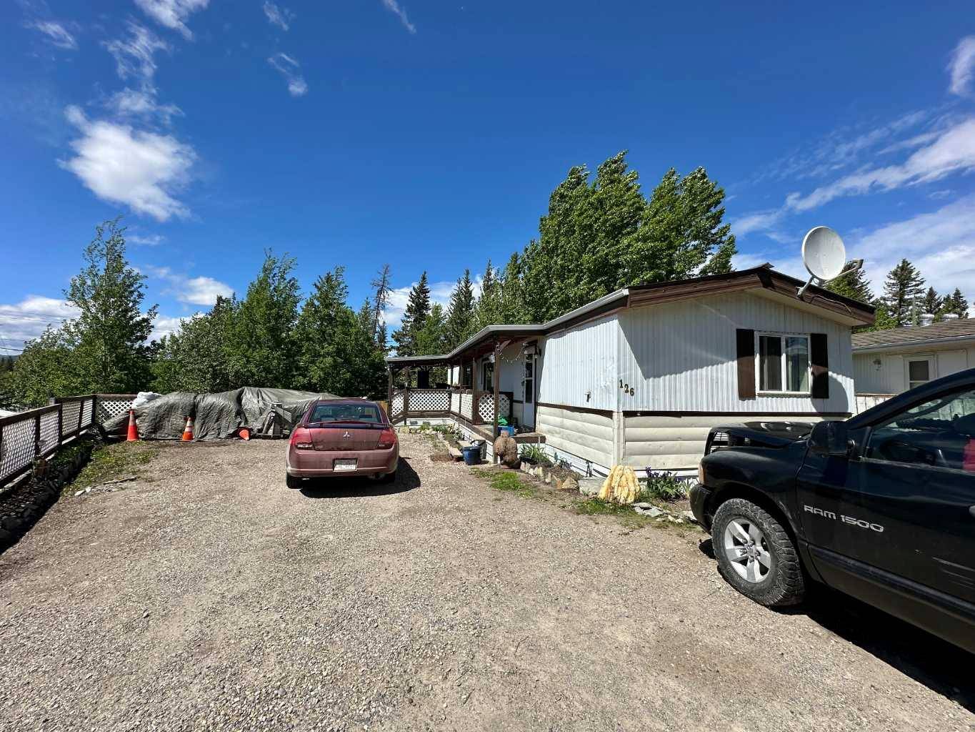 Hinton, AB T7V 1M7,126 FIR AVE