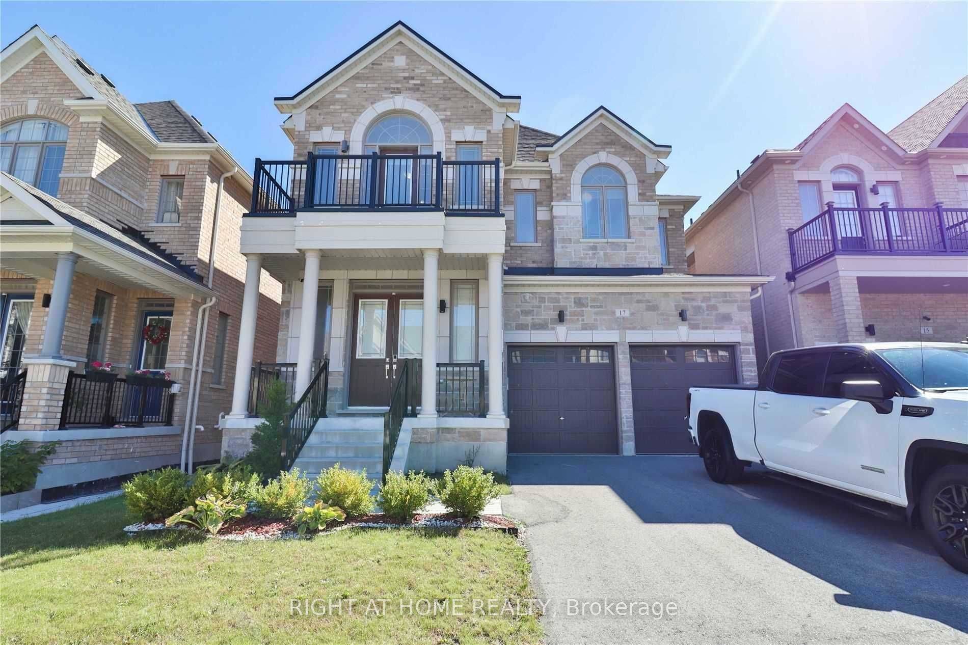 East Gwillimbury, ON L9N 0V1,17 Red Rose LN