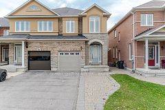 Brampton, ON L6P 3B9,92 Saint Grace CT