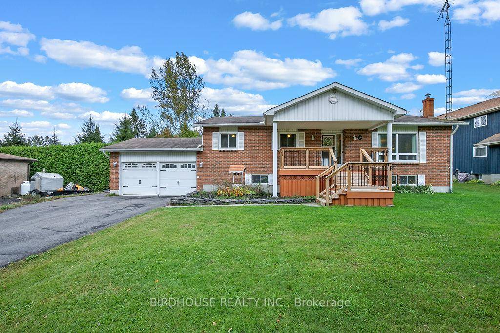 Kawartha Lakes, ON K0M 2T0,56 Armitage AVE