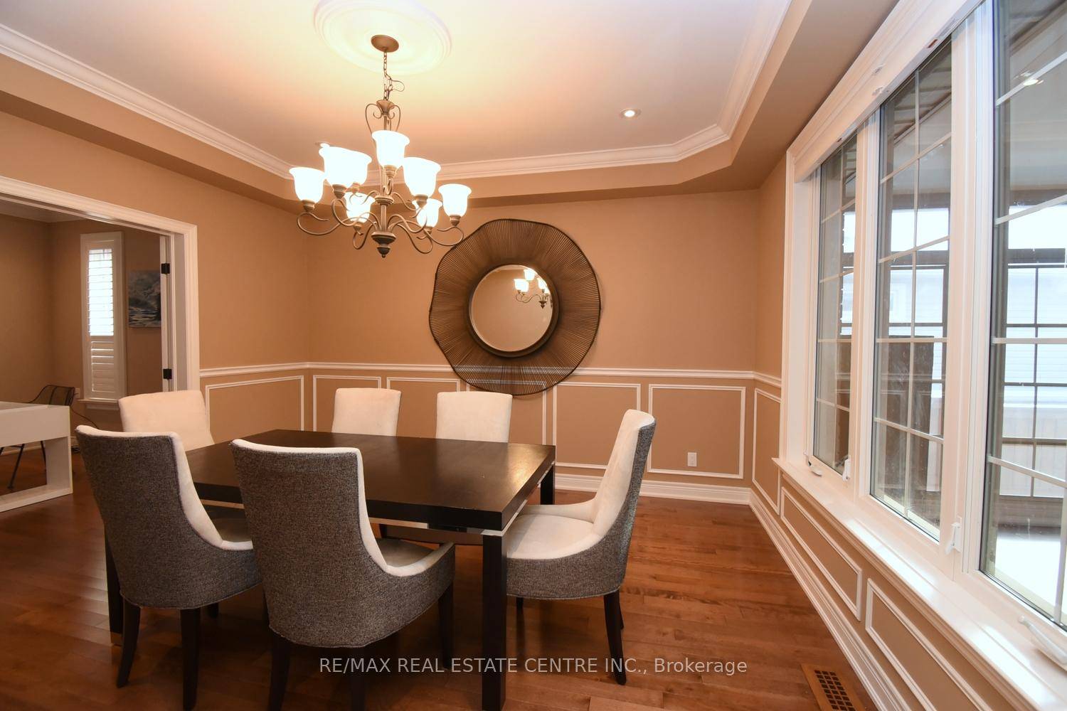 West Lincoln, ON L0R 2A0,36 Creek View DR