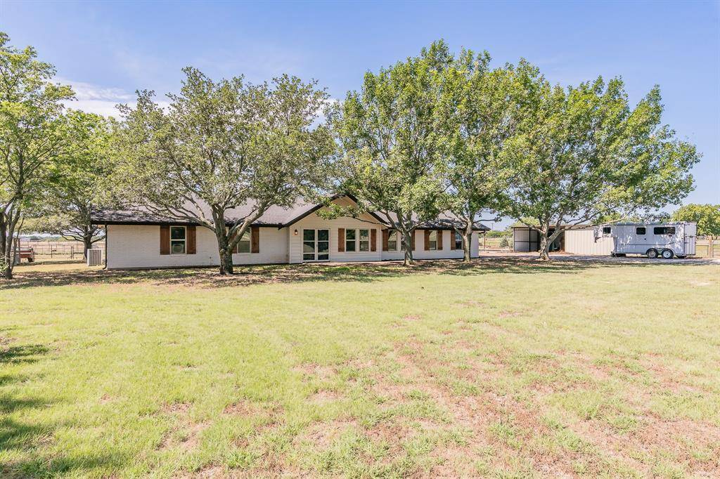 Justin, TX 76247,5045 Hillside Loop N