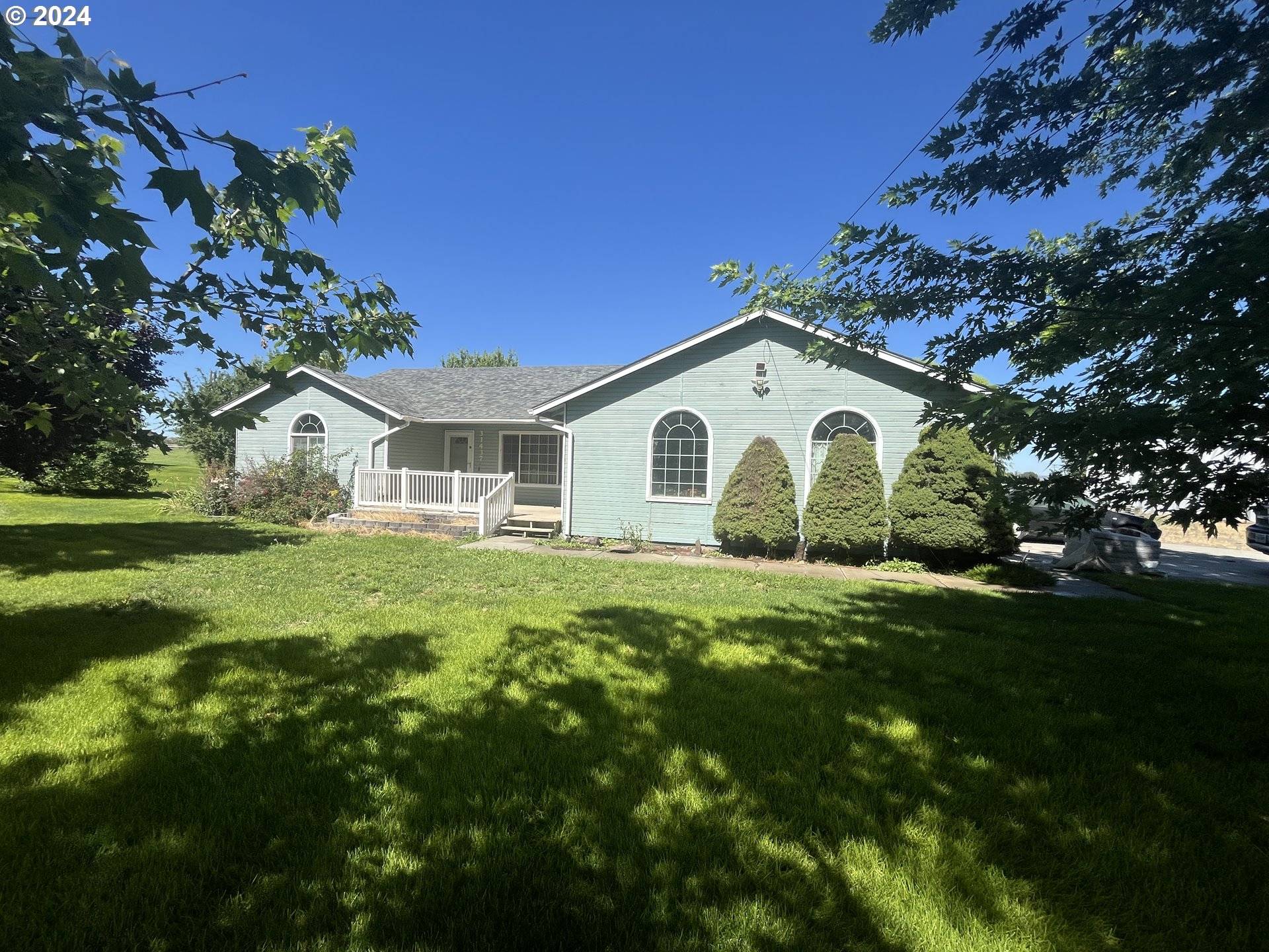 Hermiston, OR 97838,31437 MEDVILL CT