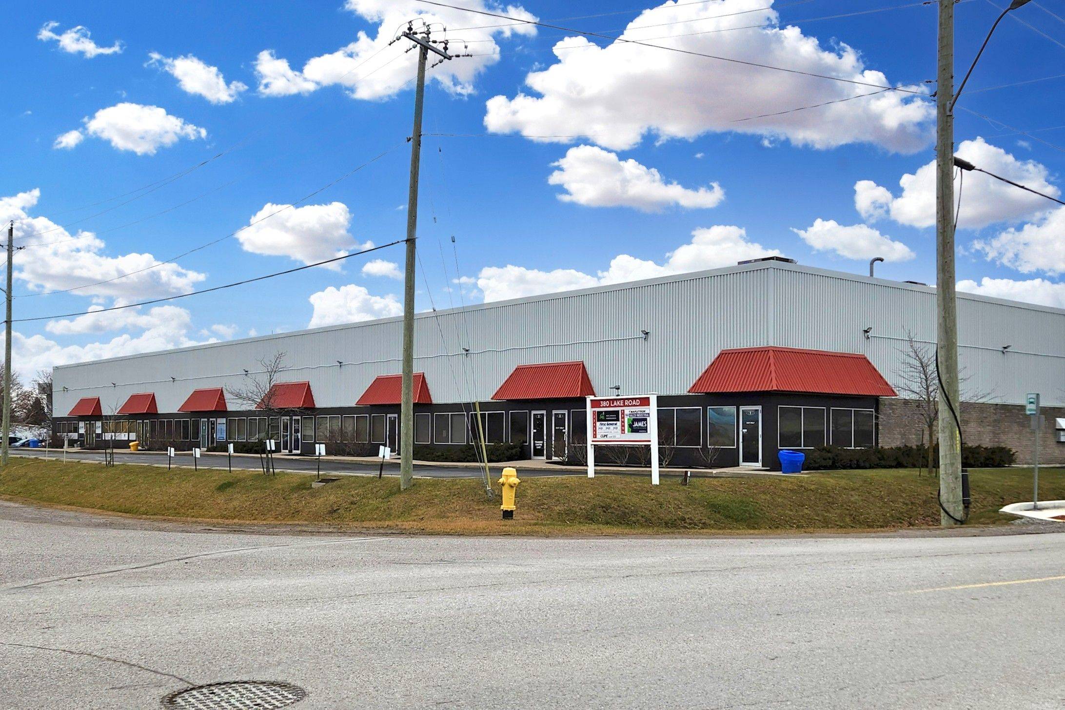 Clarington, ON L1C 4P8,380 Lake RD #9