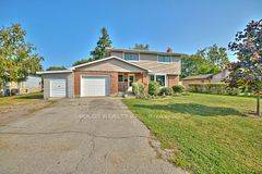 Fort Erie, ON L2A 1P6,1516 Garrsion RD