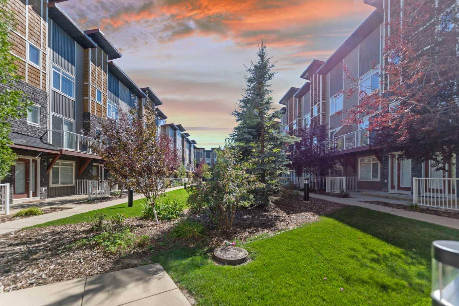 Calgary, AB T3N 0L7,612 Skyview Point PL NE