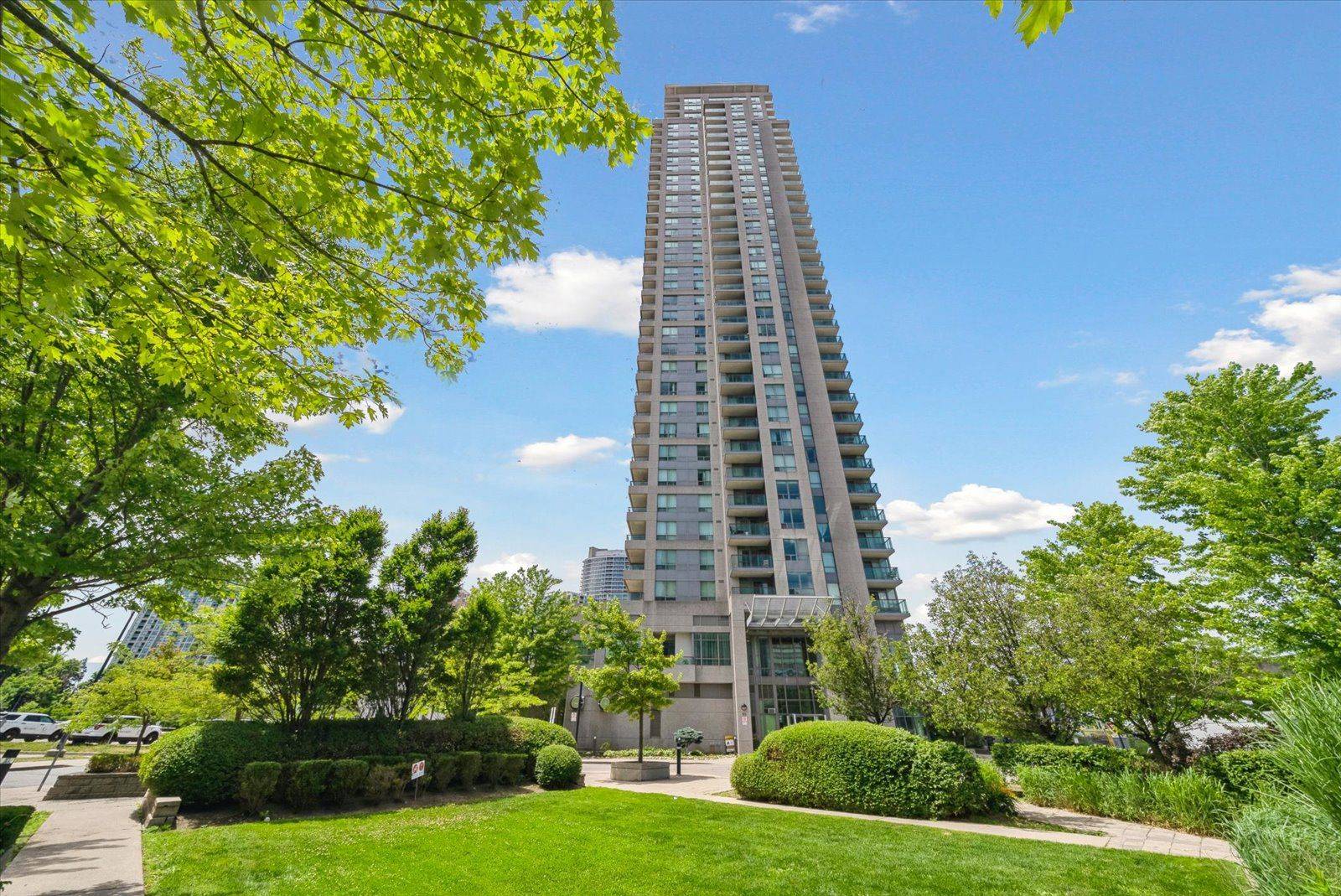 50 Brian Harrison WAY #2903, Toronto E09, ON M1P 5J4