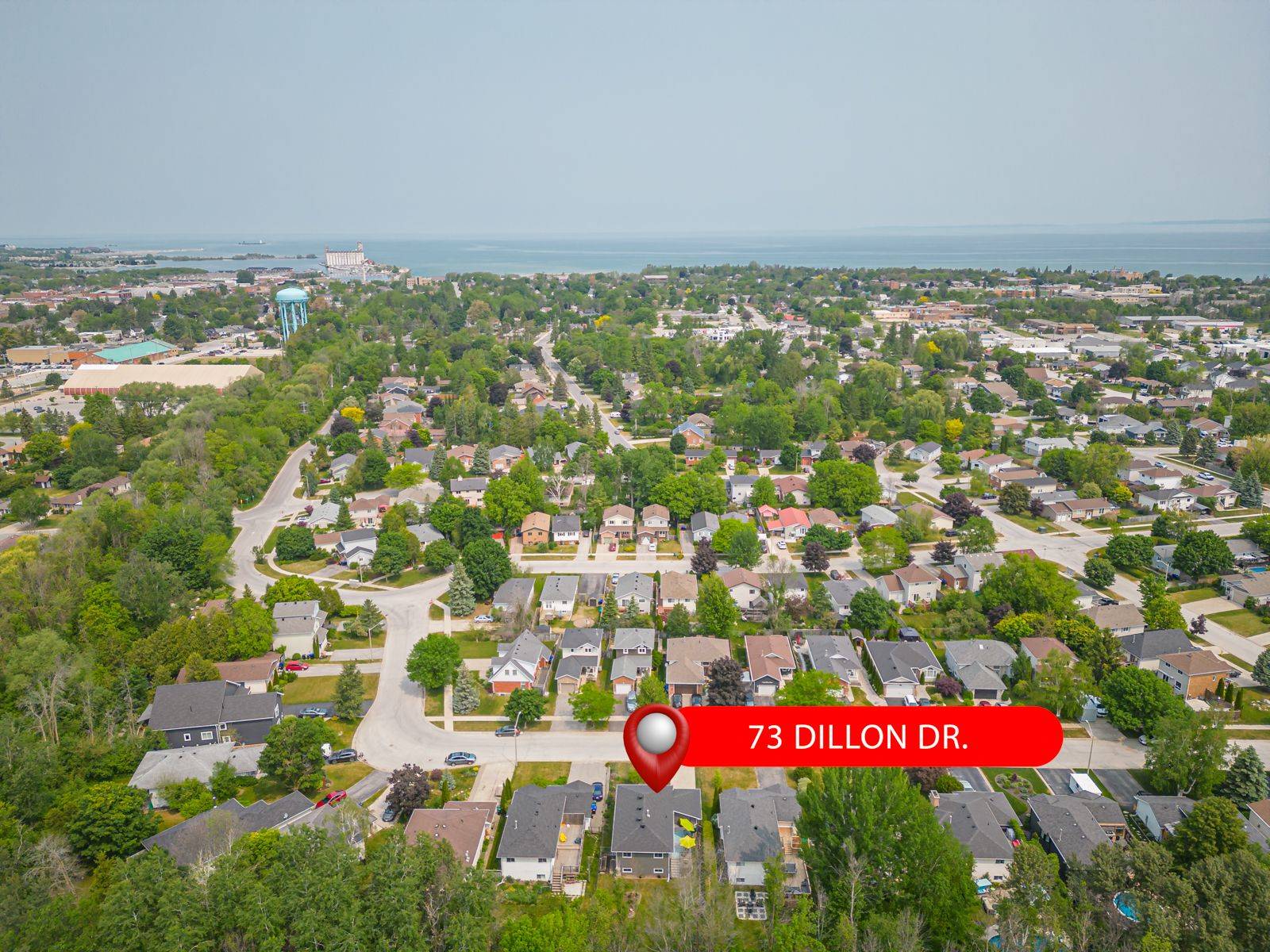 Collingwood, ON L9Y 4S4,73 Dillon DR