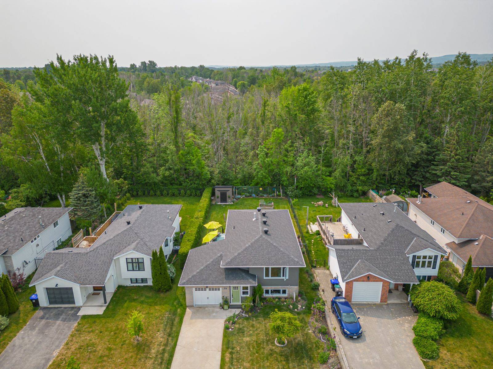 Collingwood, ON L9Y 4S4,73 Dillon DR