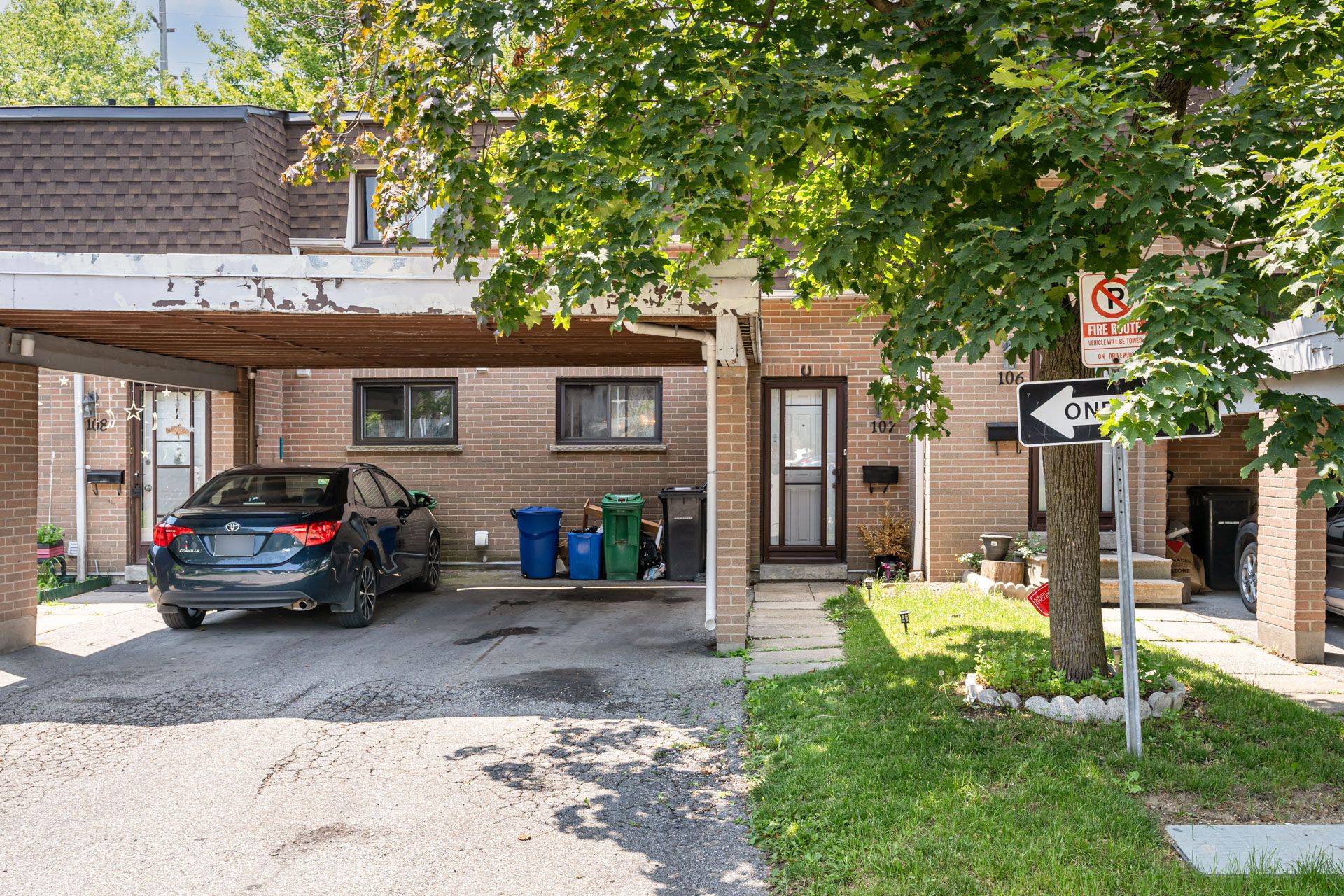 Brampton, ON L6T 2X2,475 Bramalea RD #107