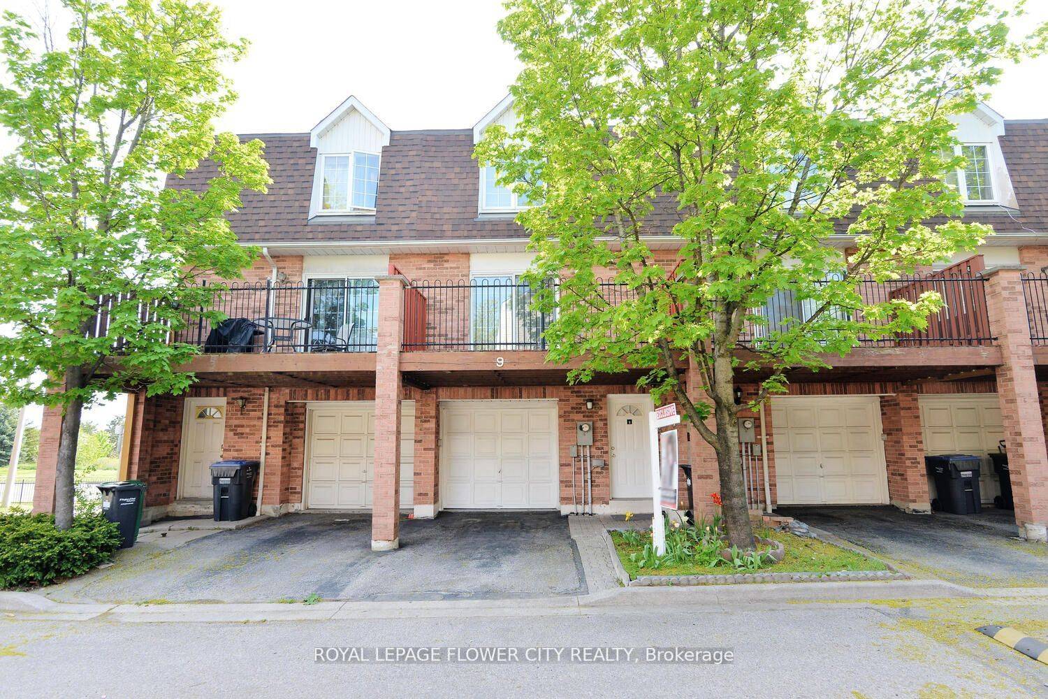 Mississauga, ON L5V 2L8,4950 Rathkeale RD S #9