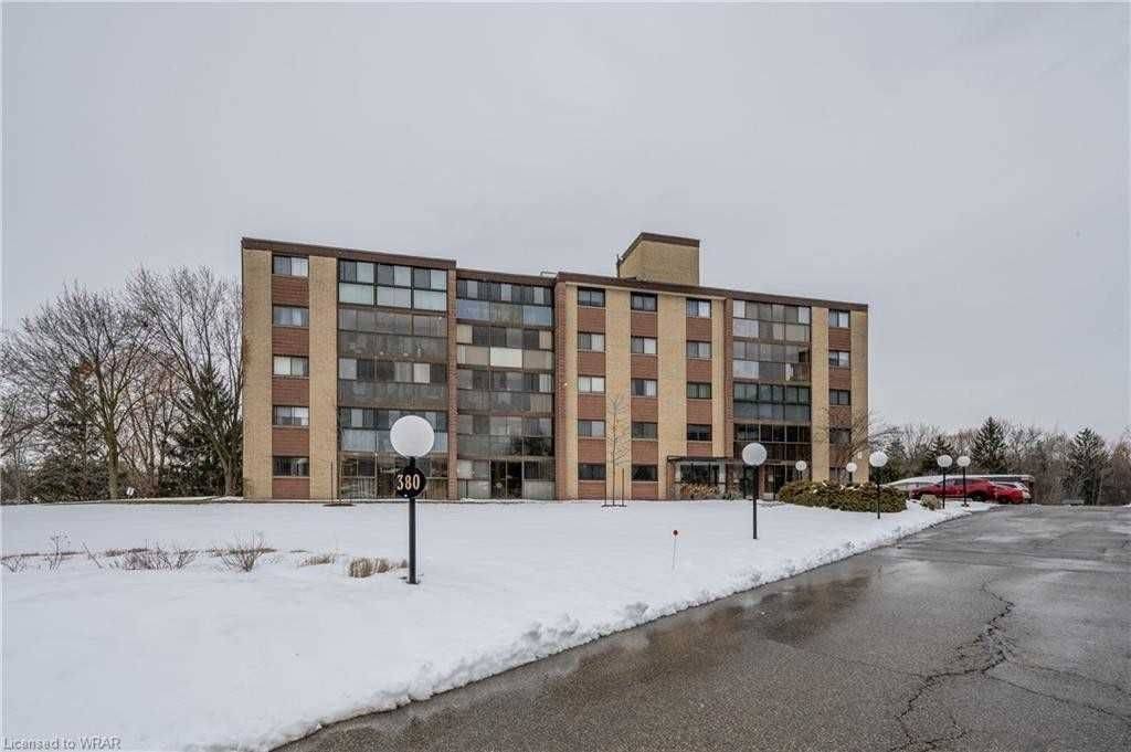 Cambridge, ON N1R 7J6,380 Champlain BLVD #301