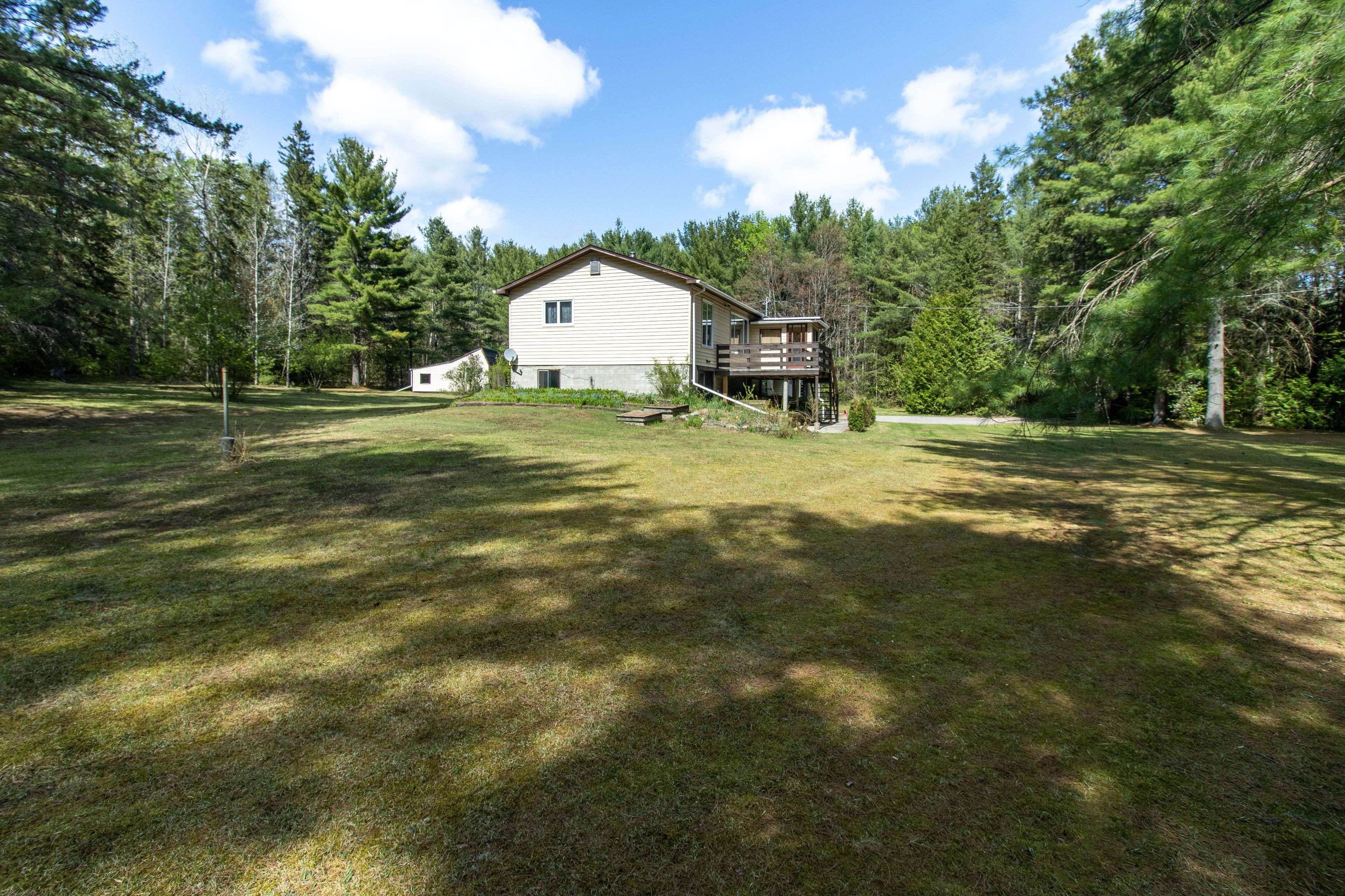 Minden Hills, ON K0M 2A1,7925 County Road 503 N/A