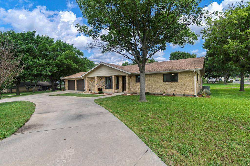 Muenster, TX 76252,232 9TH Street