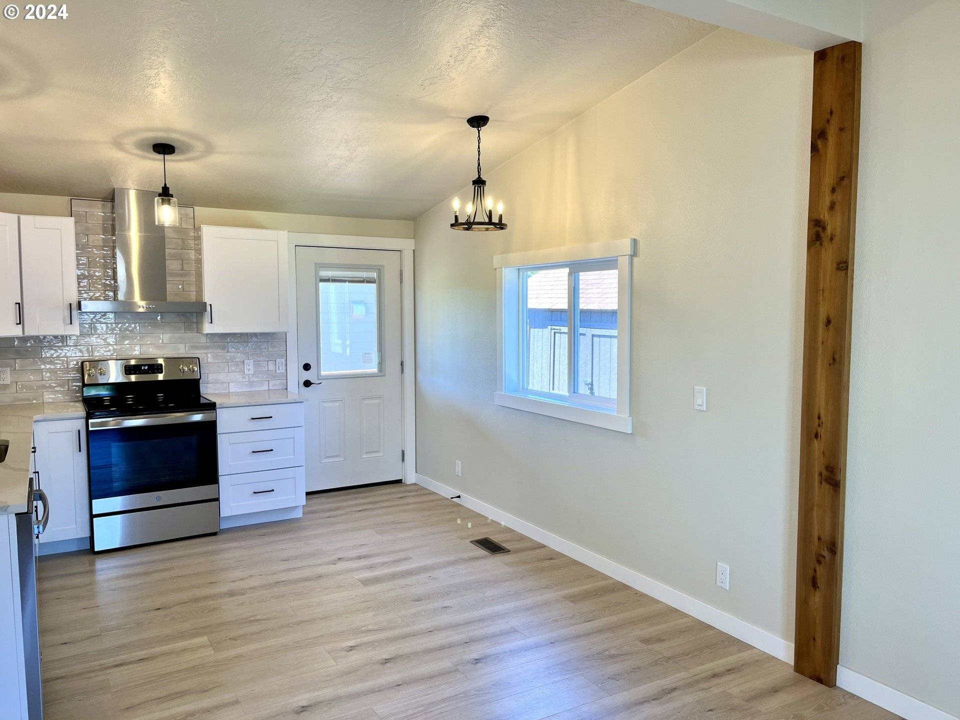 Sublimity, OR 97385,340 NE Crest ST #18