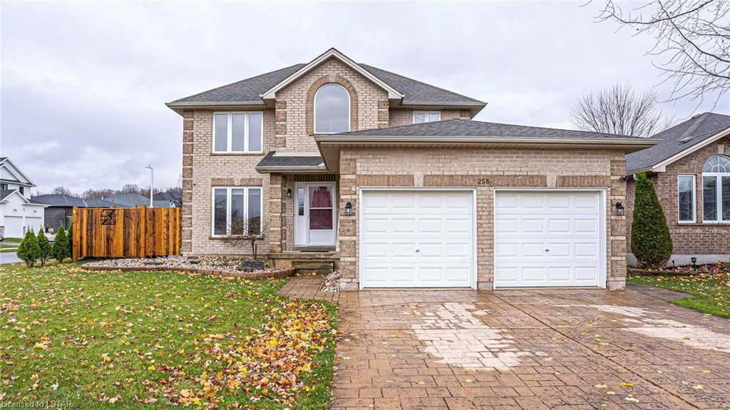 Strathroy-caradoc, ON N7G 4C9,258 THORNE DR