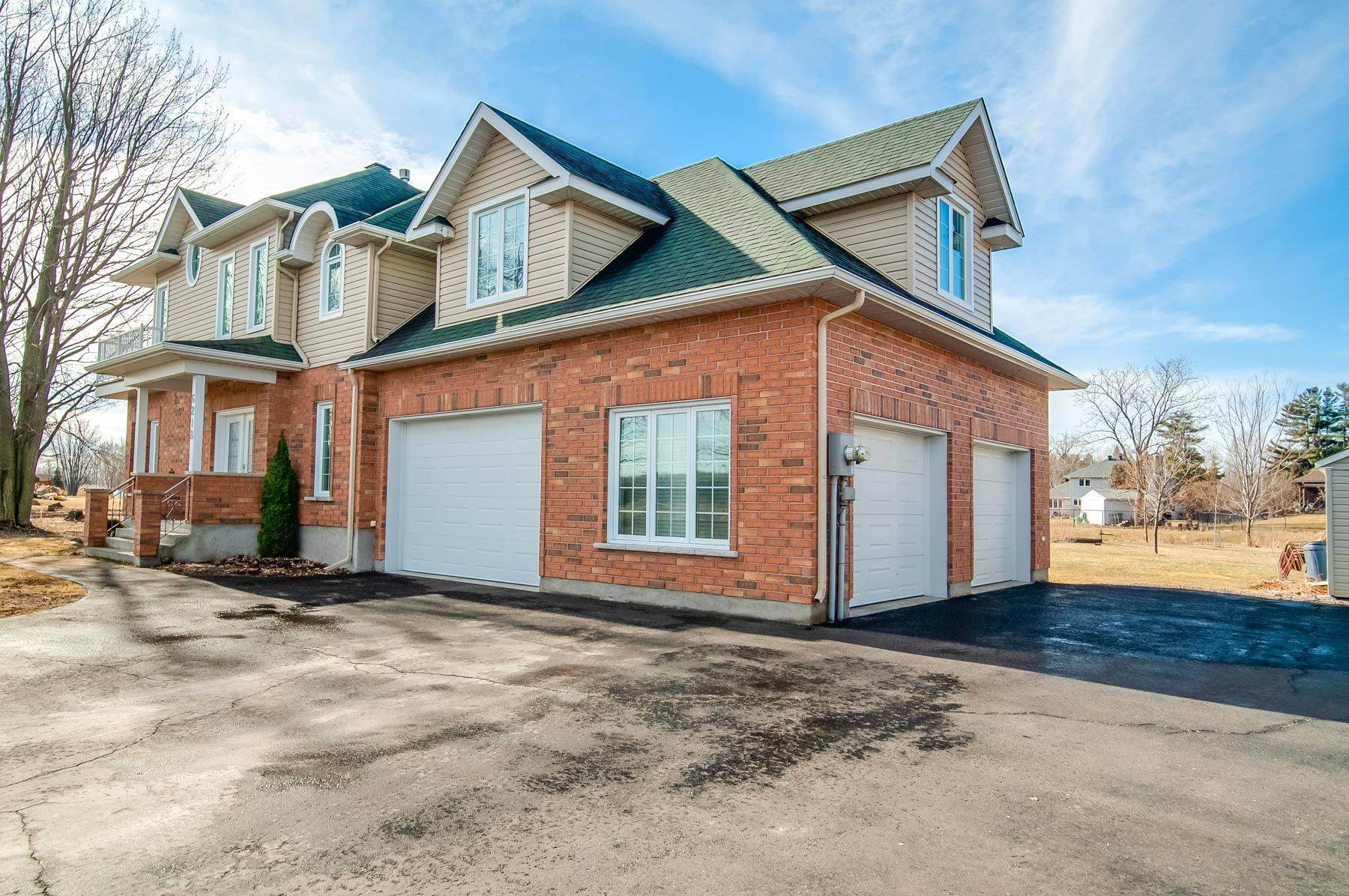 South Glengarry, ON K0C 1E0,6218 Shannon LN