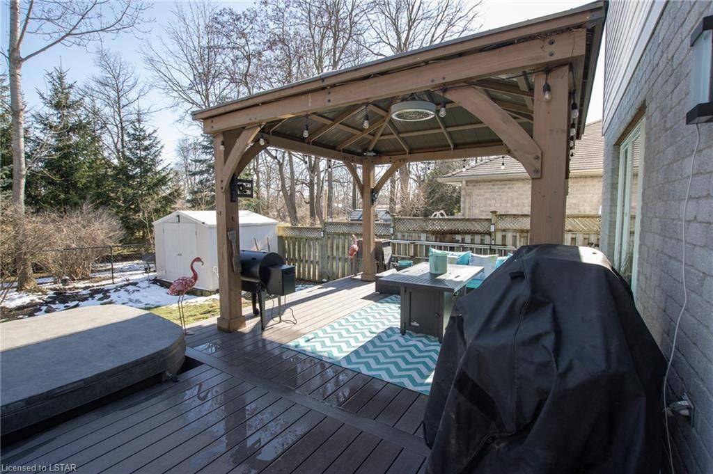 London, ON N6P 1T8,6623 BEATTIE ST