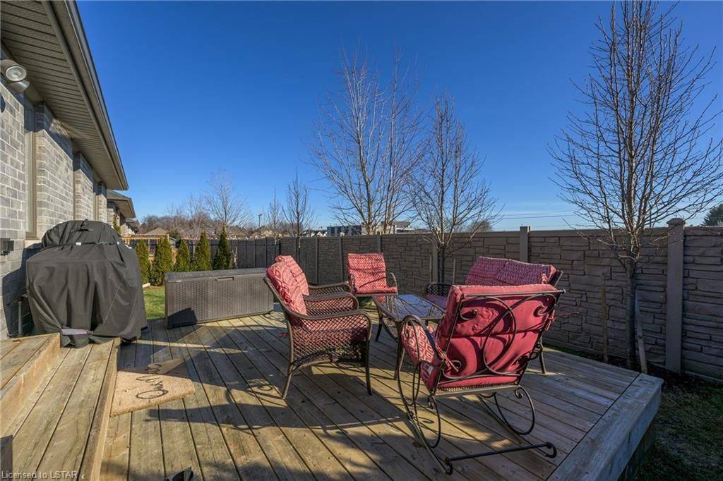 Thames Centre, ON N0M 2P0,38 ELLIOTT TRL #11