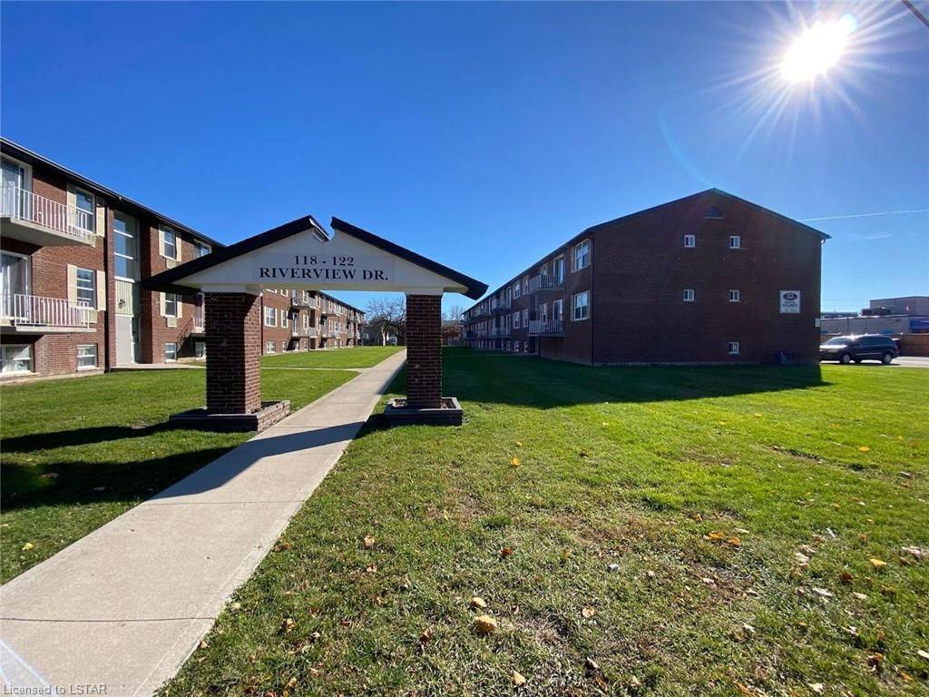 Chatham-kent, ON N7M 1A5,122 RIVERVIEW DR #316