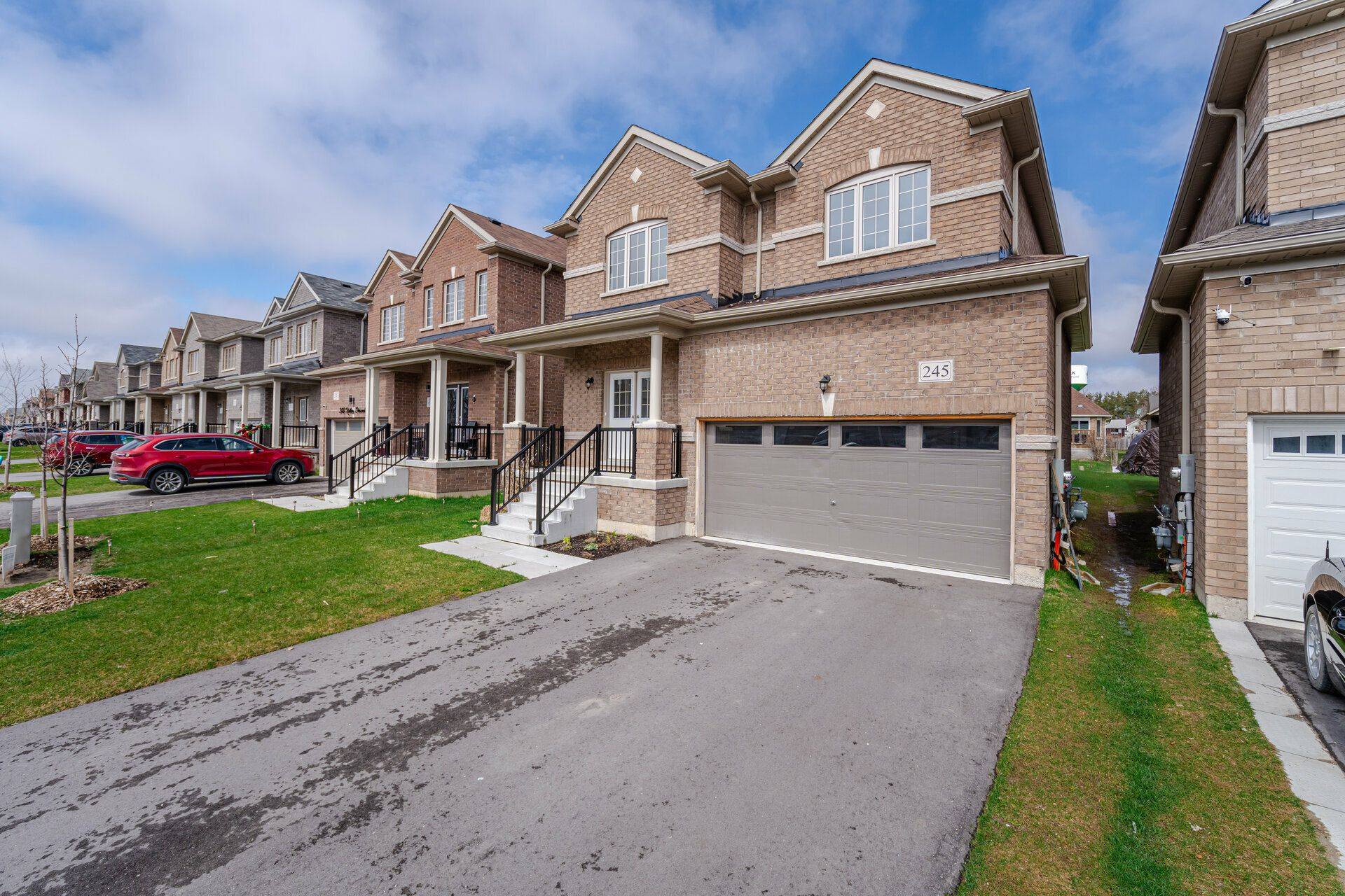 Southgate, ON N0C 1B0,245 Ridley CRES